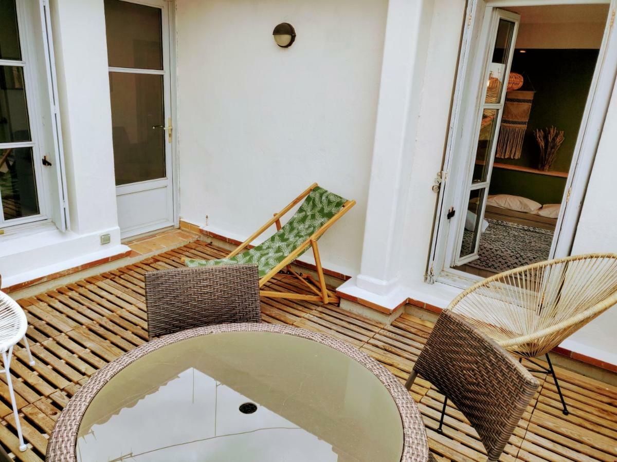 Appartement L'Oliveraie - La Cite Plein Les Yeux カルカソンヌ エクステリア 写真