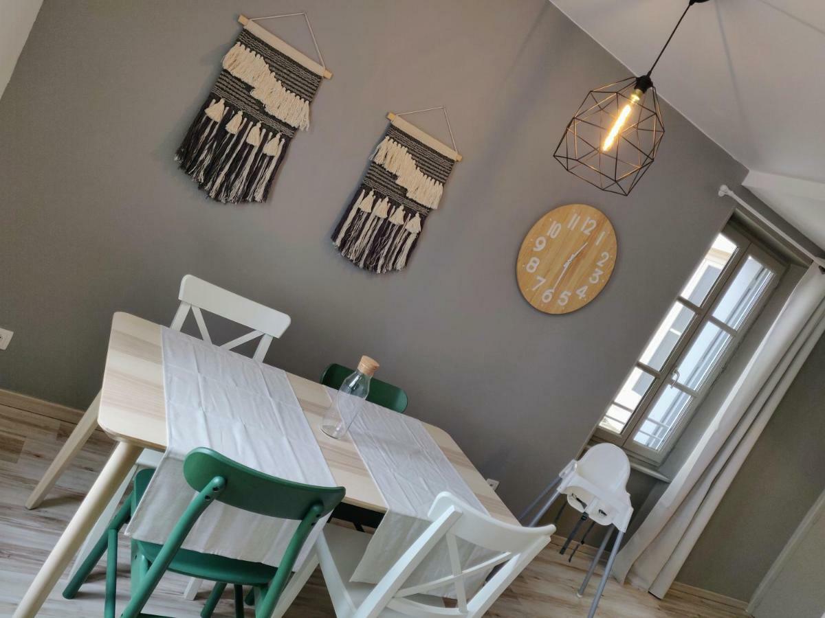 Appartement L'Oliveraie - La Cite Plein Les Yeux カルカソンヌ エクステリア 写真